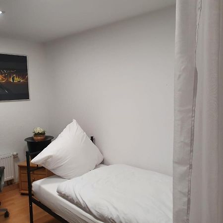 Ferienwohnung/Montagewohnung Paderborn Bagian luar foto